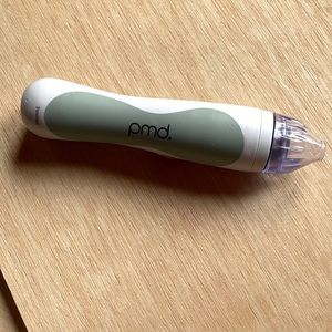 PMD Personal Microdermabrasion Tool
